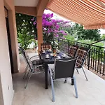 Half Of House To Rent - Family Zelenika