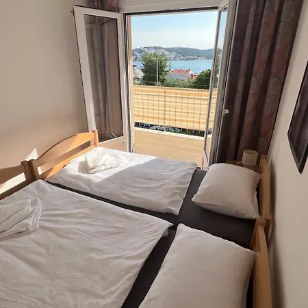 Half Of House To Rent - Family Zelenika * Trogir