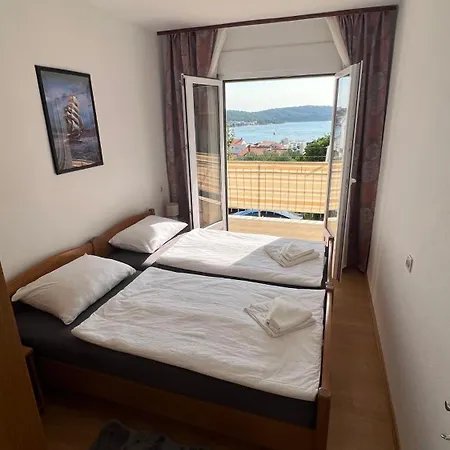 Half Of House To Rent - Family Zelenika Apartment Trogir