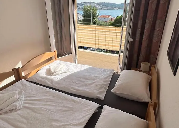 Half Of House To Rent - Family Zelenika * Trogir